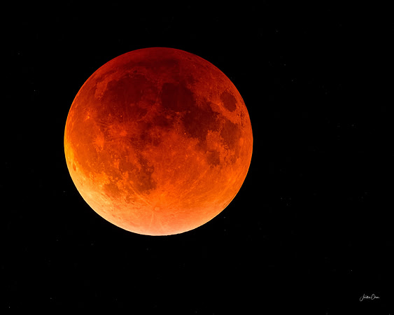 Total Lunar Eclipse - 2015