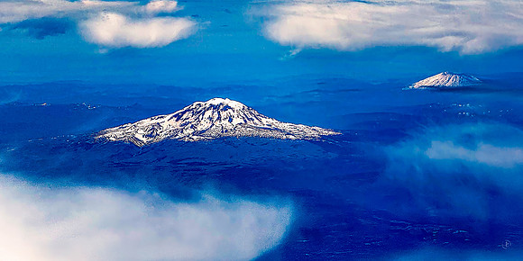Mt Adams & Mt St Helens - 6 10 2025