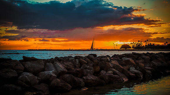 Sunset - Royal Hawaiian Village Breakwater