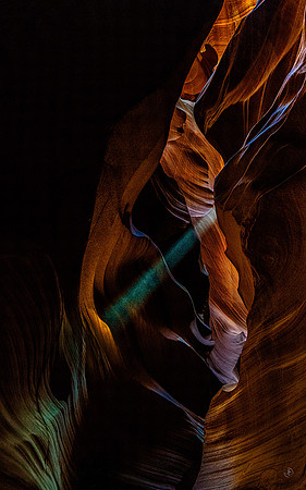 Upper Slot Canyon w Sunbeam 1