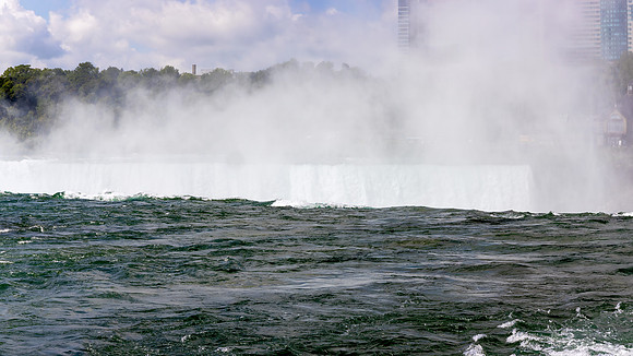 Horseshoe Falls