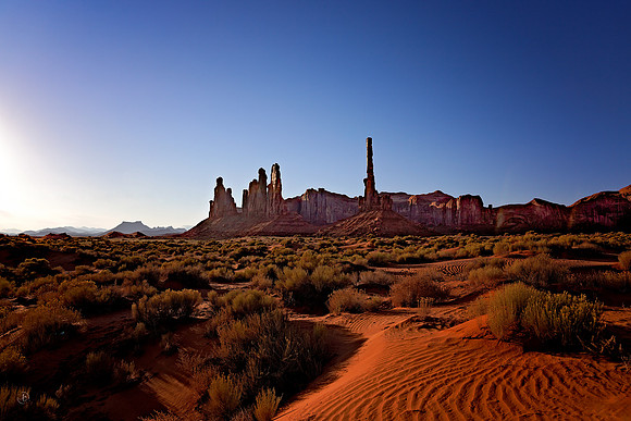 Totem Pole - Monument Valley