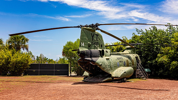 US Marine CH-46