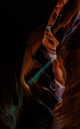 Upper Slot Canyon w Sunbeam 2