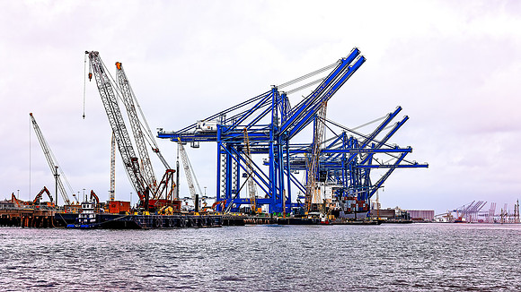 Container Unloading - 1
